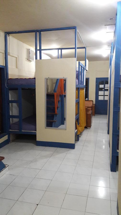 Centro Hostel Labuan Bajo Eksteriør billede